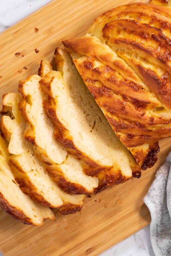 cheese and garlic loaf