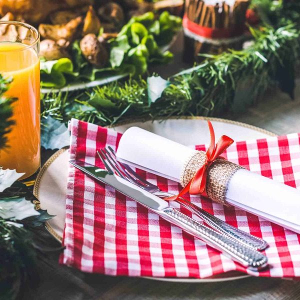 Steam Oven Insiders Vol 11 Christmas Table Landscape 1